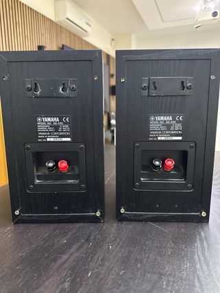 Altavoces Yamaha NS-E55 Negros