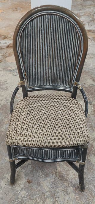 Sillas de comedor de ratán y tela
