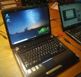 Portátil Toshiba Satellite A300 Win7