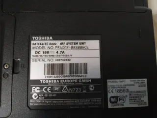 Portátil Toshiba Satellite A300 Win7
