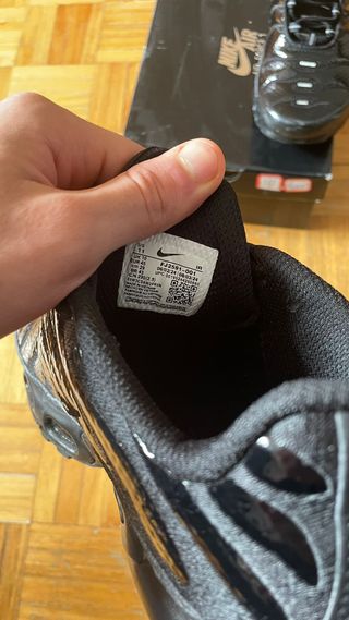 Zapatillas Nike Tn Negras