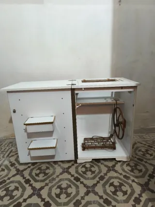 Mueble para máquina de coser