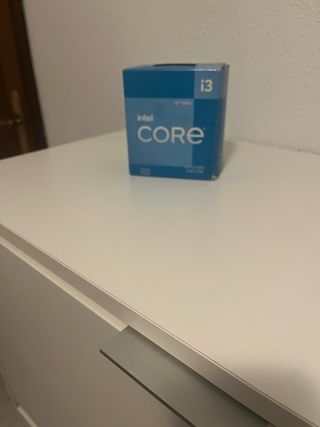 Procesador Intel Core i3 12100 F