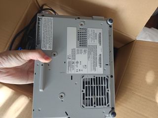 Proyector Hitachi Gris