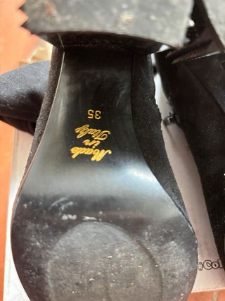 Stivali sopra ginocchio neri con tacco borchiato