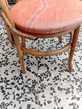 Silla de caña y mimbre bambu