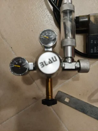 Regulador CO2 BLAU con Válvula Solenoide