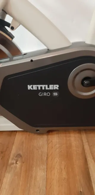 Bicicleta spinning para ejercicio o rehabilitacion