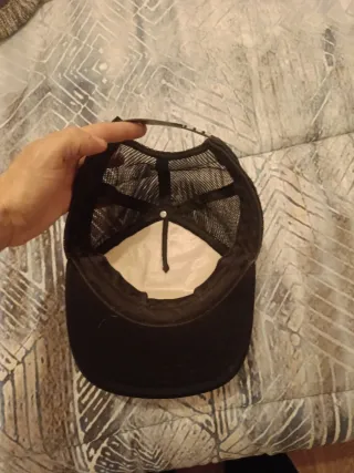 Gorra Vans Trucker Blanca y Negra