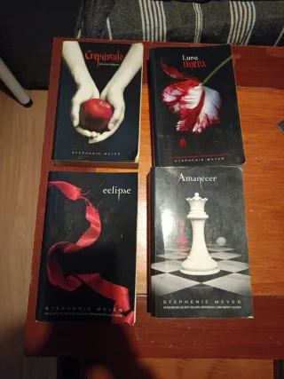Libros saga crepúsculo