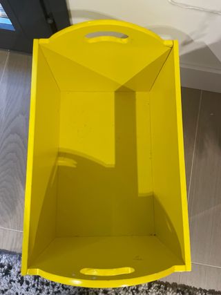 Caja de madera para juguetes