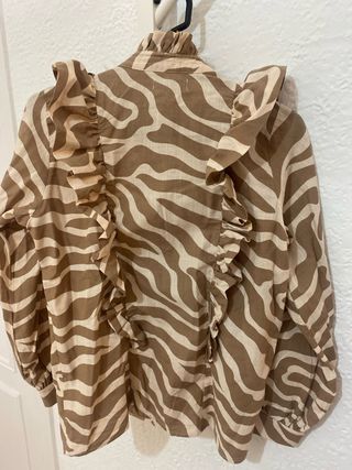 Blusa mujer marca Arkitect nueva