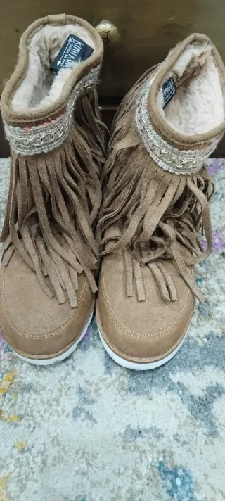 Botines Kimnara Boho con cuña interna