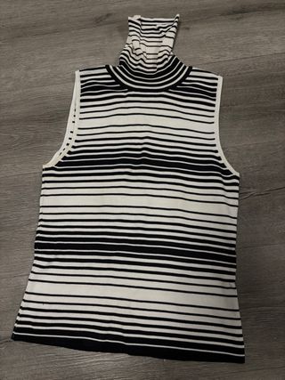 Top cuello dorado y blanco