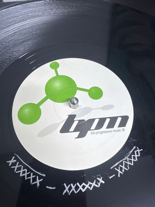 Hardnoise - Enjoy jump