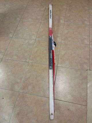 Esquís de fondo Fisher con escamas 190 cm
