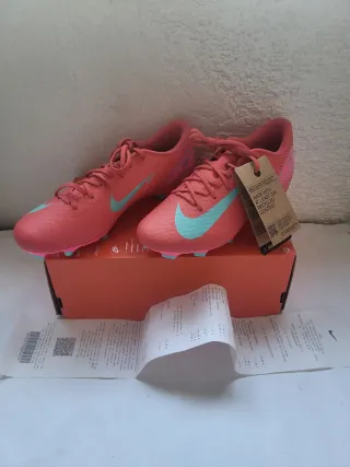 Nike Zoom Vapor Talla 40.5