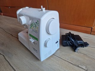 Máquina de coser Jaguar. Excelente estado.