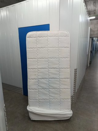 CAMA COMPLETA Somier  FLEX  + colchón marca NAREL