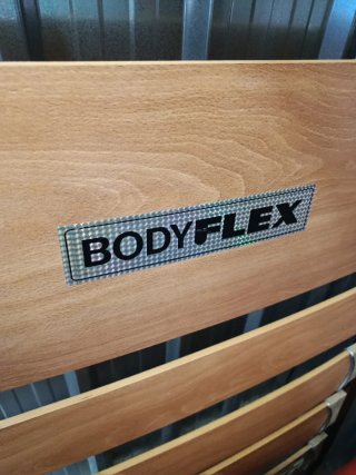 CAMA COMPLETA Somier  FLEX  + colchón marca NAREL