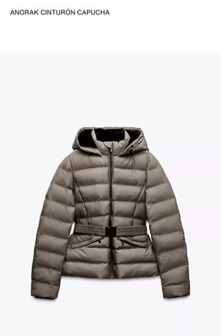 Anorak gris con cinturón y capucha