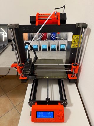 Stampante 3D Prusa i3 MK3S+ + MMU2 + accessori