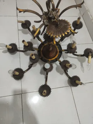 Lámpara araña bronce antigua