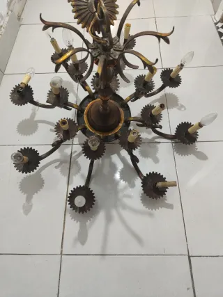 Lámpara araña bronce antigua