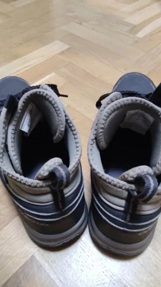 Botas de montaña senderismo Quechua Talla 40