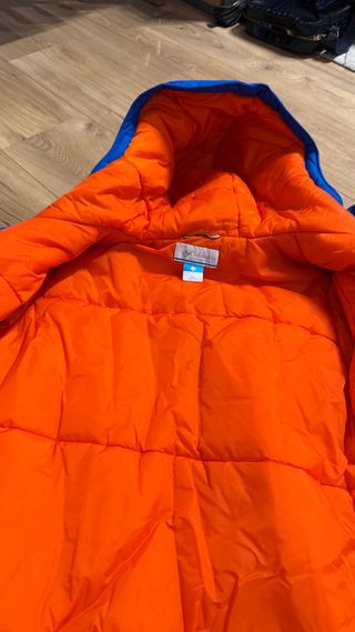 Chaqueta Columbia Talla XL Niño. Con etiqueta