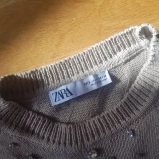 Jersey gris talla S con pedrería