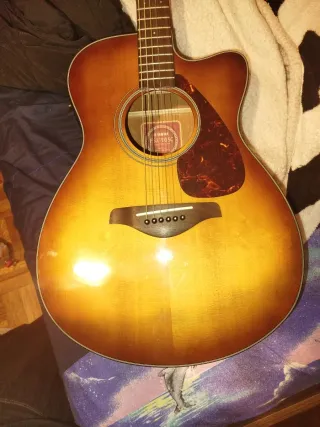 Yamaha FSX700SC Sandburst - Elettroacustica