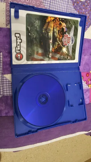 PlayStation 2 Seek and Destroy (Español)