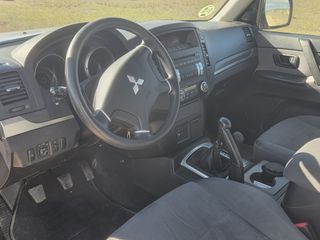 Mitsubishi Montero 2007