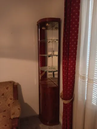 Mueble esquinero señorial madera y cristal