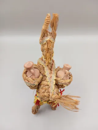 Decorazione casa asino in corda