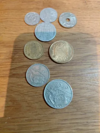 Lote 8 monedas de Pesetas Franco