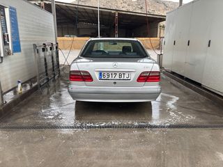 Mercedes-Benz Clase E 2002