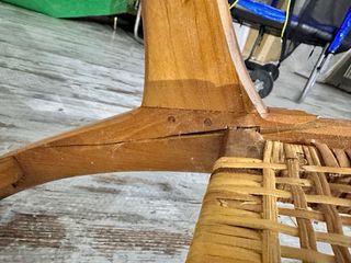 Silla ratán y madera estilo deco