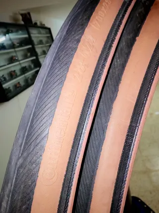 2 Continental Ultra Sport Neumáticos 700-28