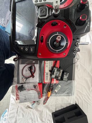 Emisora RC MZ-32 Roja