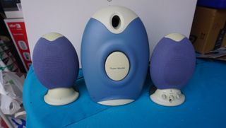 Altavoces Aiwa SX-N330 Negros y otro modelo