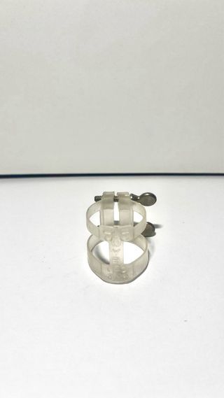 Abrazadera para Clarinete