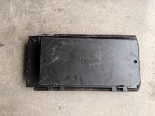 Cofre Trasero Izquierdo Mercedes SEC W126