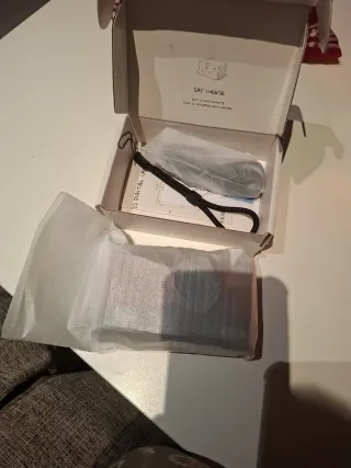 Cámara digital estilo analógica KLIK.