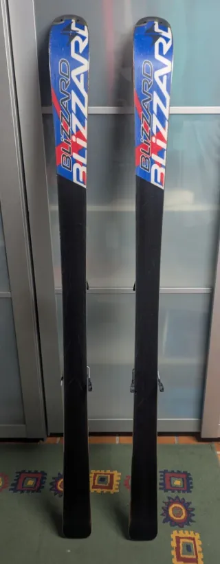 Sci Blizzard GXP con attacchi