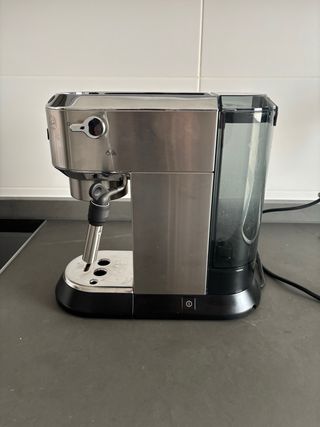 Cafetera Delonghi Dedica Style