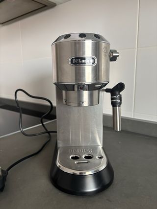 Cafetera Delonghi Dedica Style