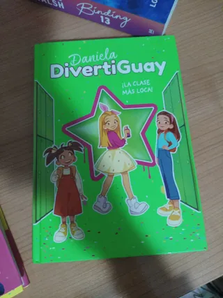 Daniela Divertiguay 4. ¡La clase más loca! (Dan...