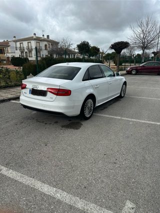Audi A4 2014